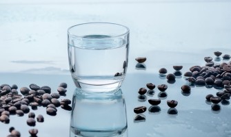 Apa: ingredientul secret al unei cafele de calitate Apa: ingredientul secret al unei cafele de calitate
